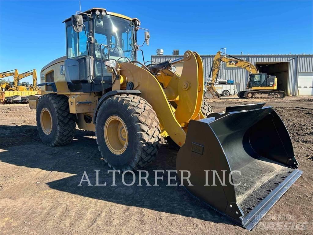 CAT 926M 轮式装载机