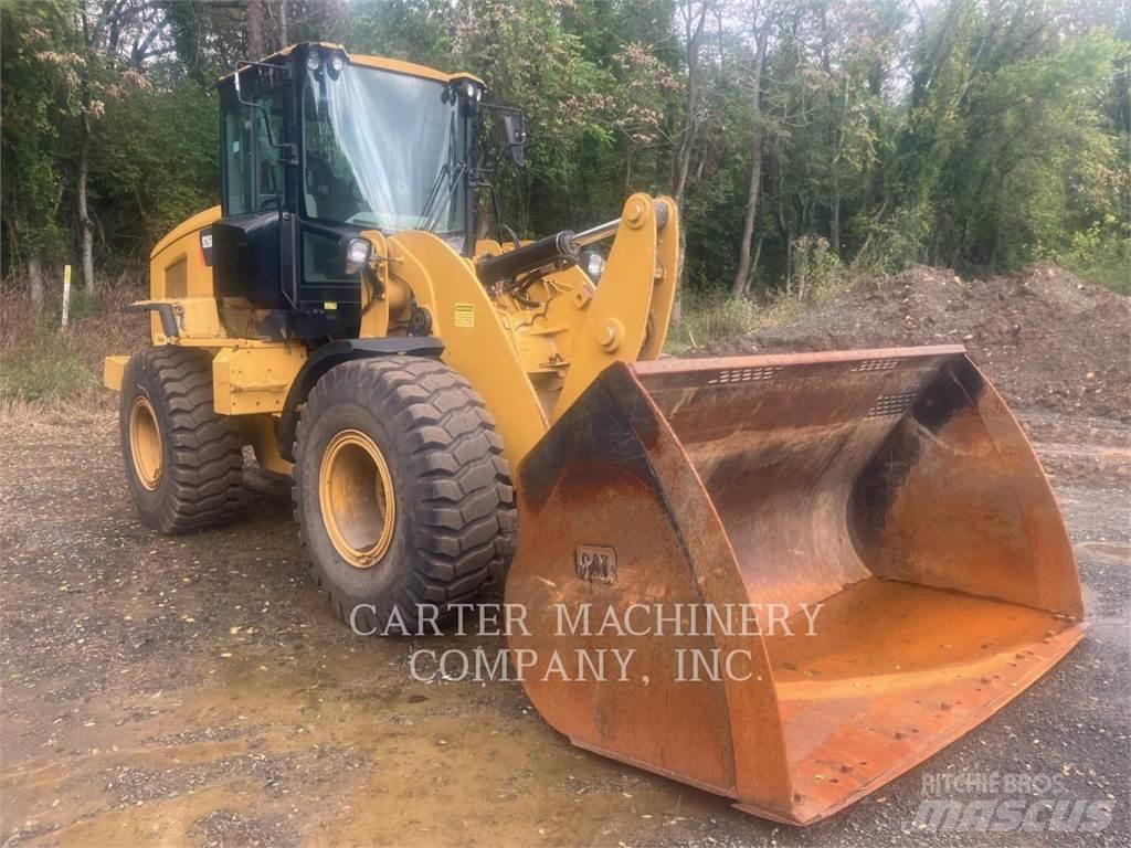 CAT 926M 轮式装载机