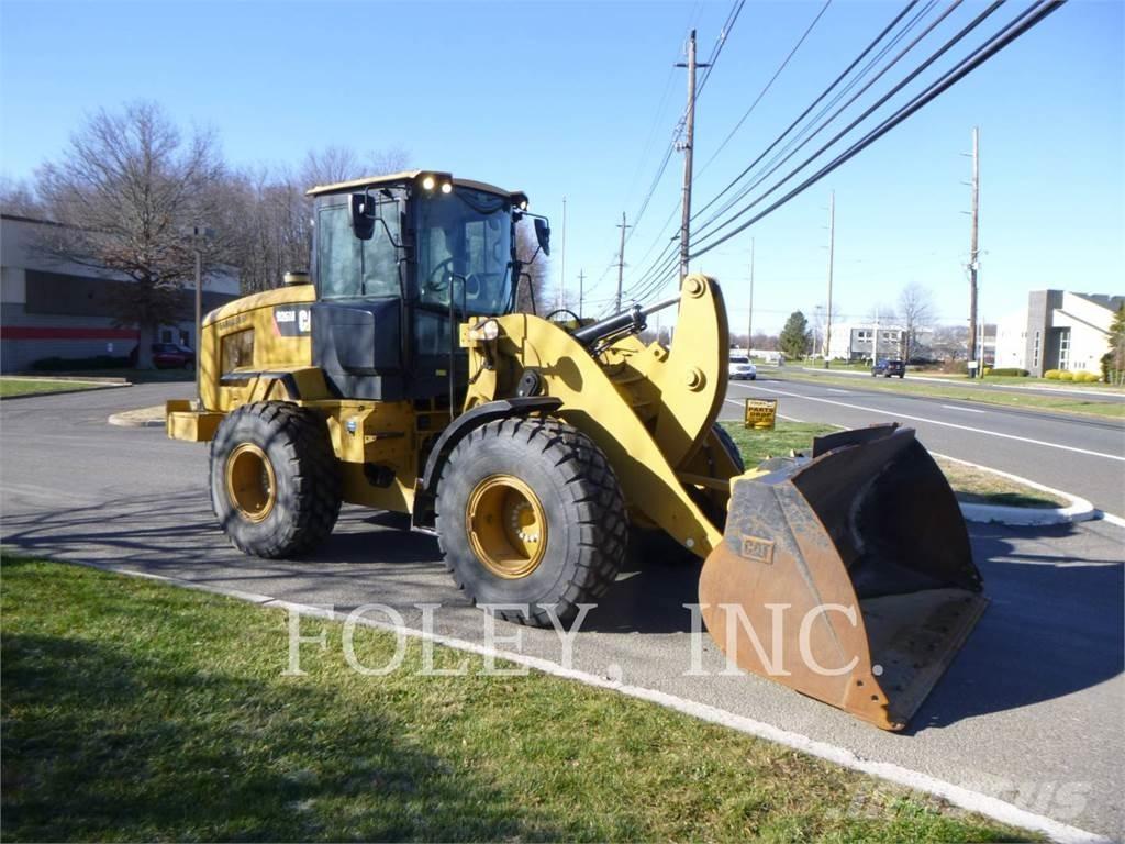 CAT 926M 轮式装载机