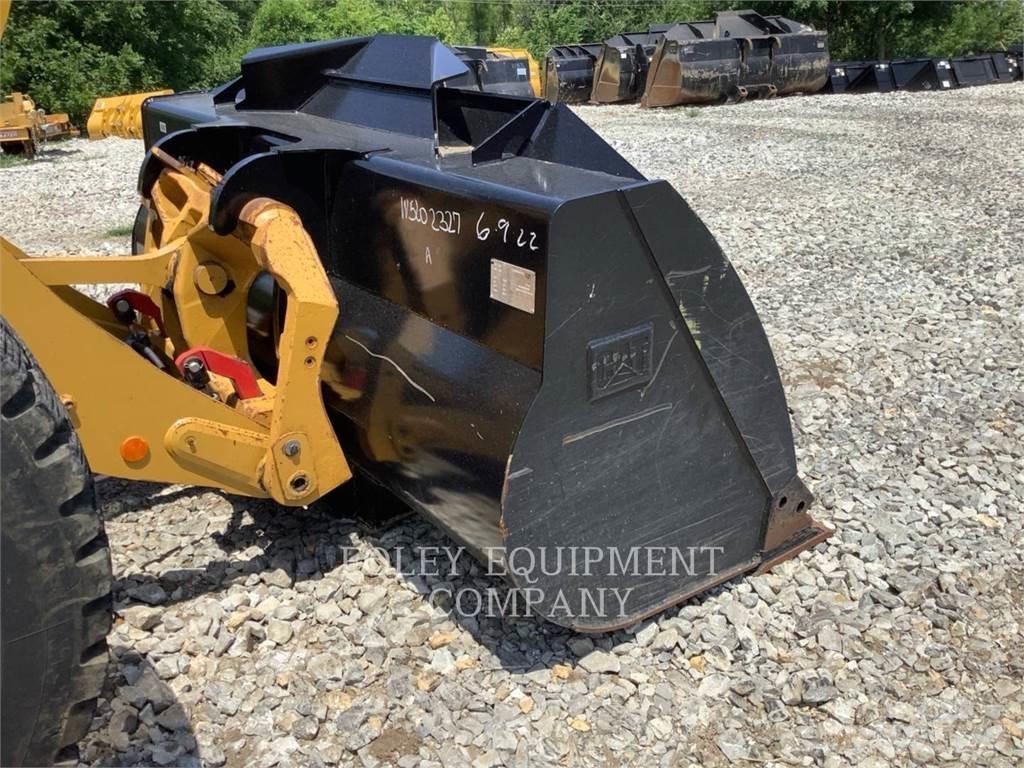 CAT 926M 轮式装载机