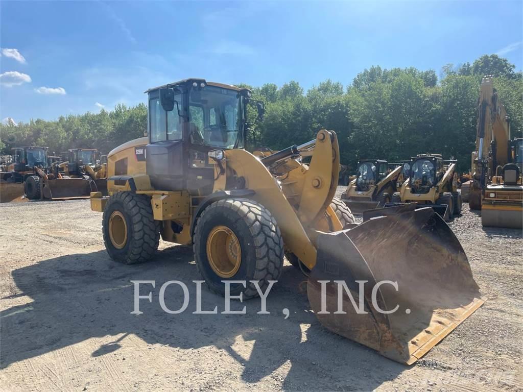 CAT 926M 轮式装载机