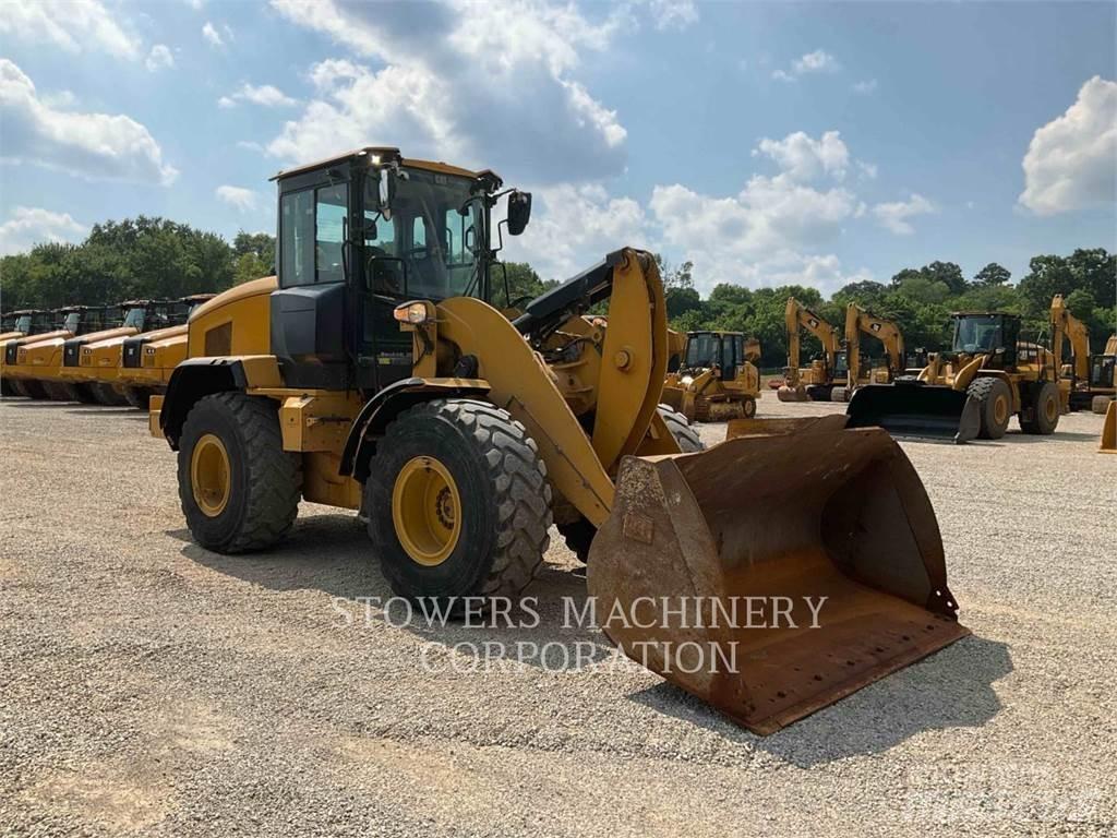 CAT 926M 轮式装载机