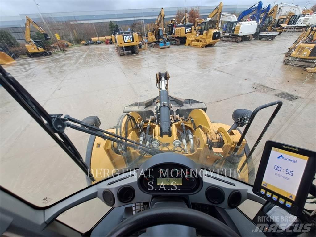 CAT 926M 轮式装载机