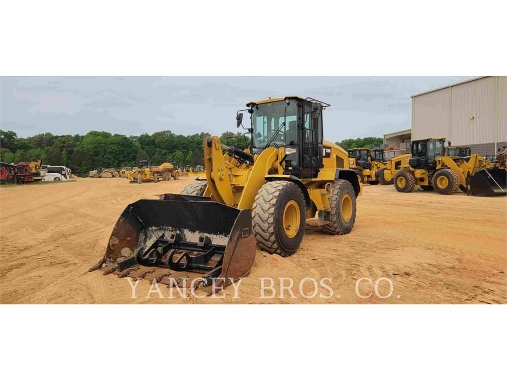 CAT 926M 轮式装载机