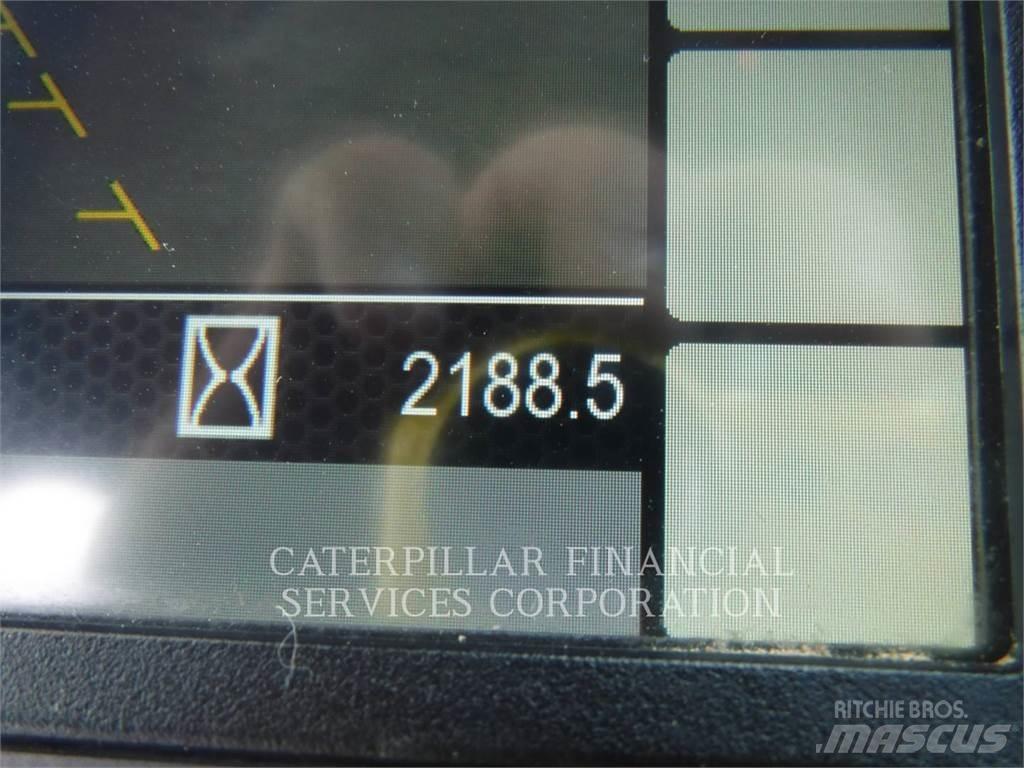 CAT 926M 轮式装载机