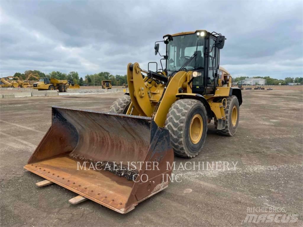 CAT 926M 轮式装载机