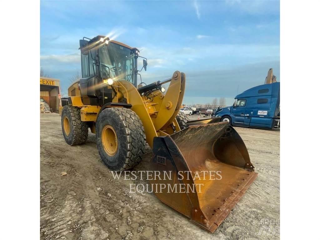 CAT 926M 轮式装载机