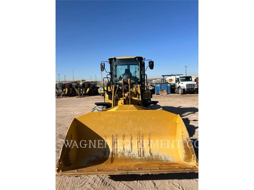 CAT 926M 轮式装载机