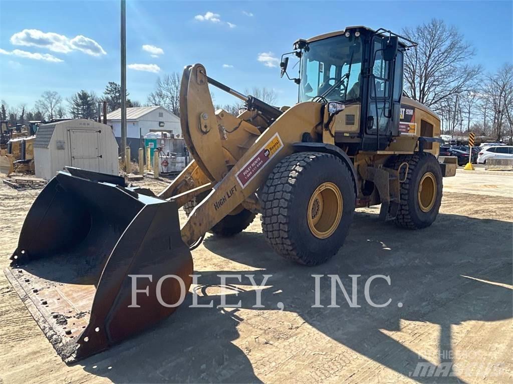 CAT 926M 轮式装载机
