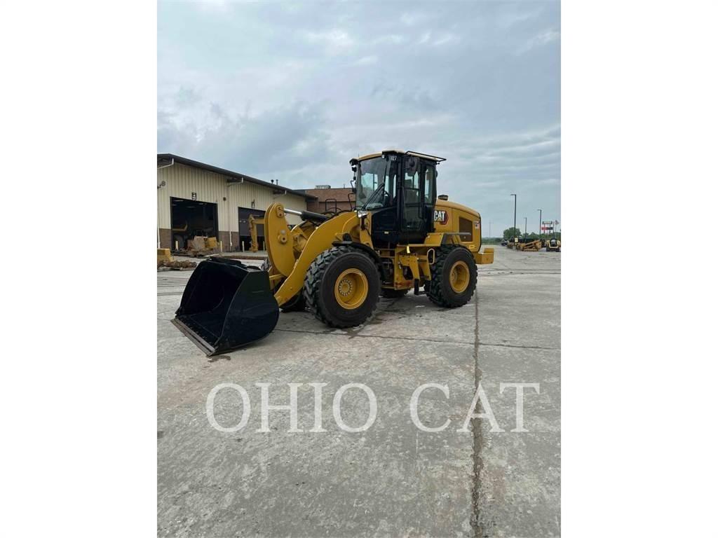 CAT 926M 轮式装载机