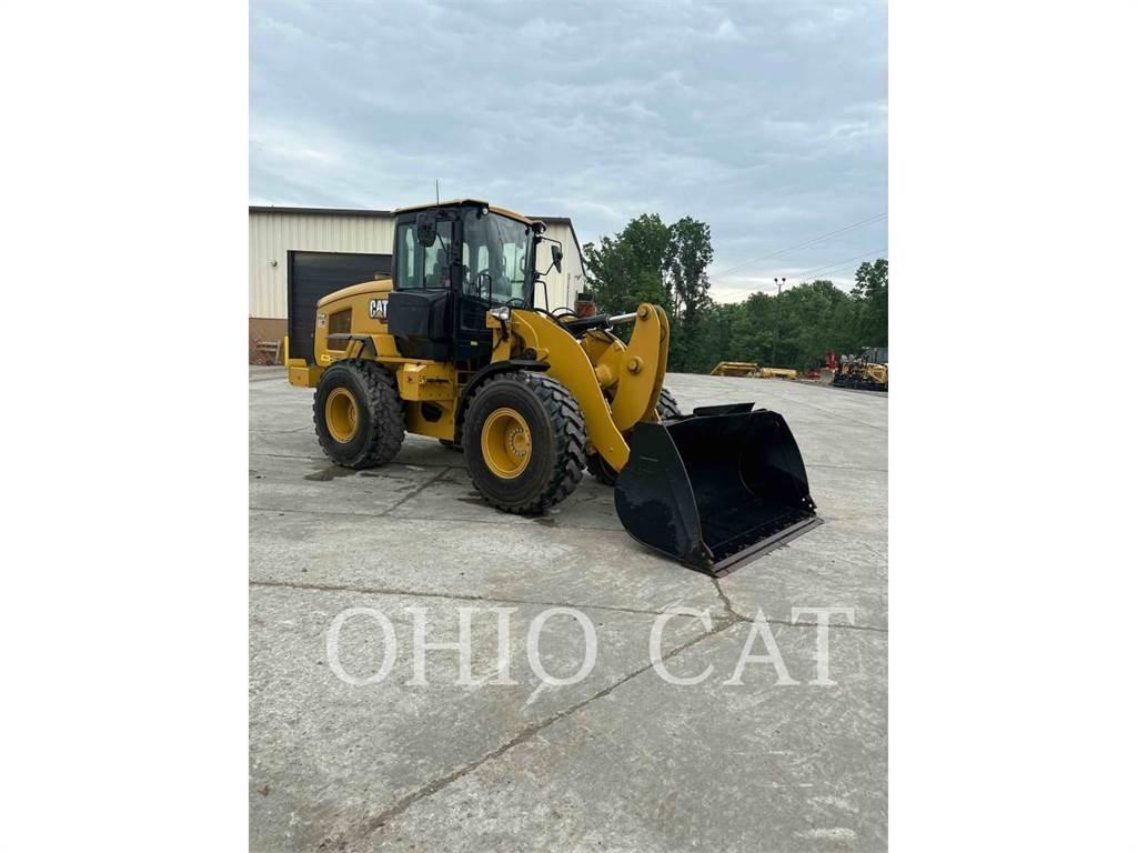 CAT 926M 轮式装载机