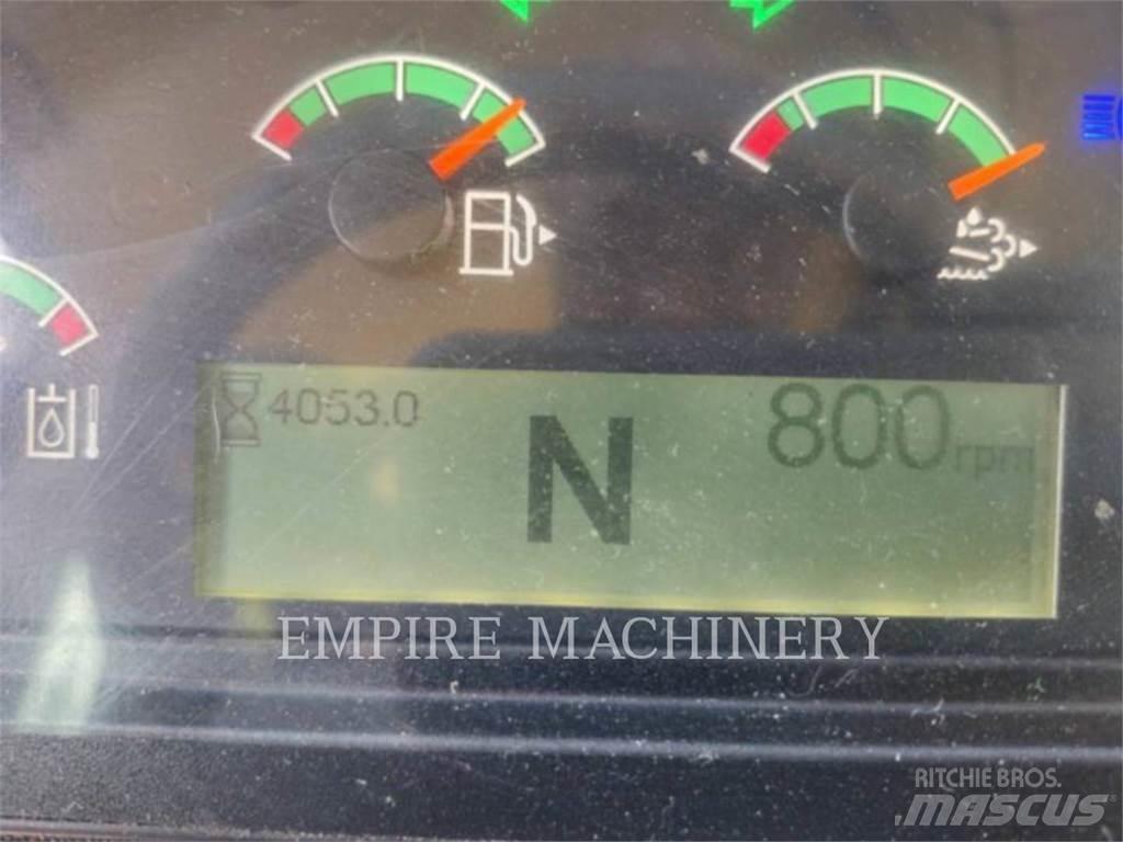 CAT 926M 轮式装载机
