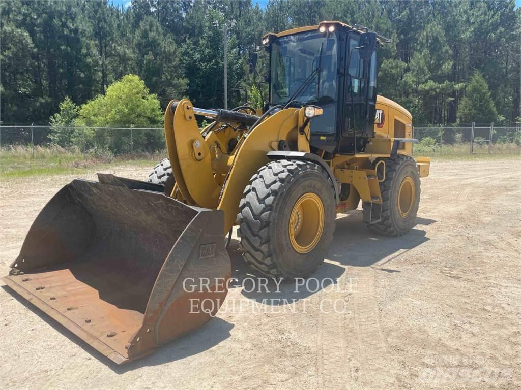 CAT 926M 轮式装载机
