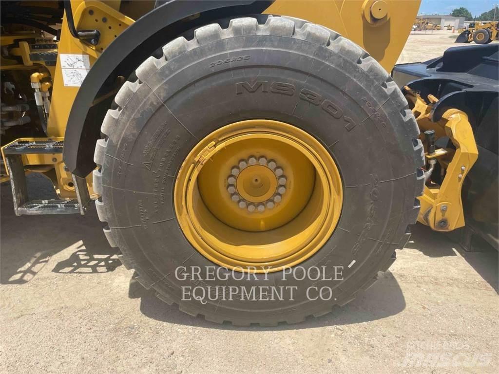 CAT 926M 轮式装载机