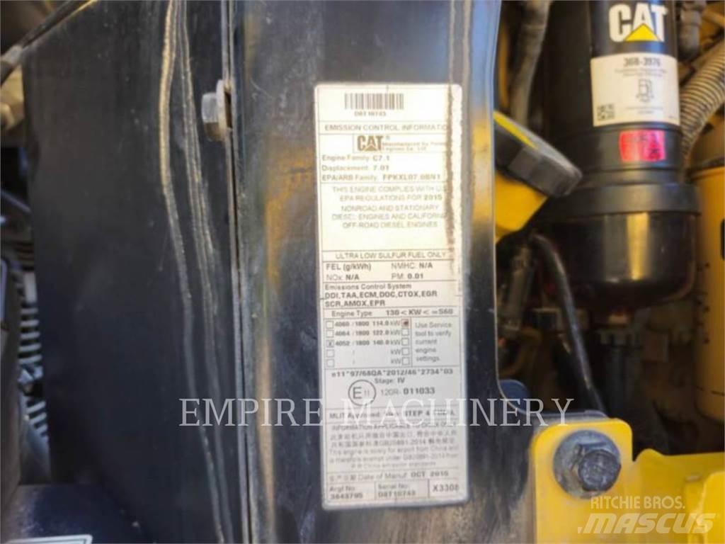 CAT 926M 轮式装载机