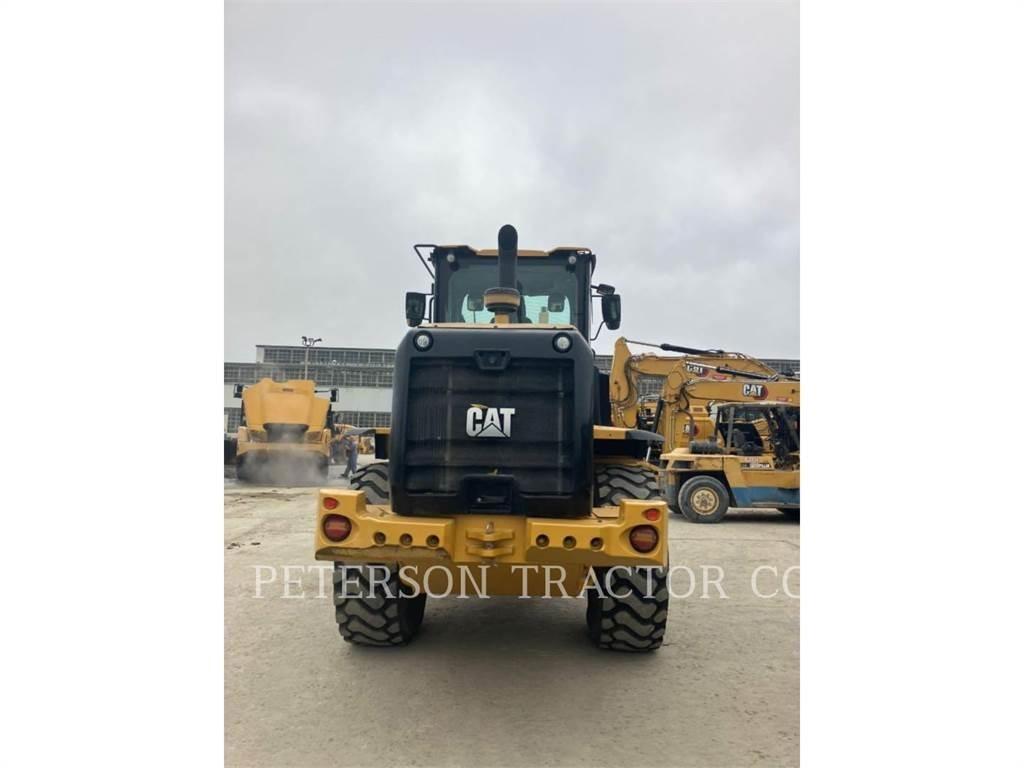 CAT 926M 轮式装载机