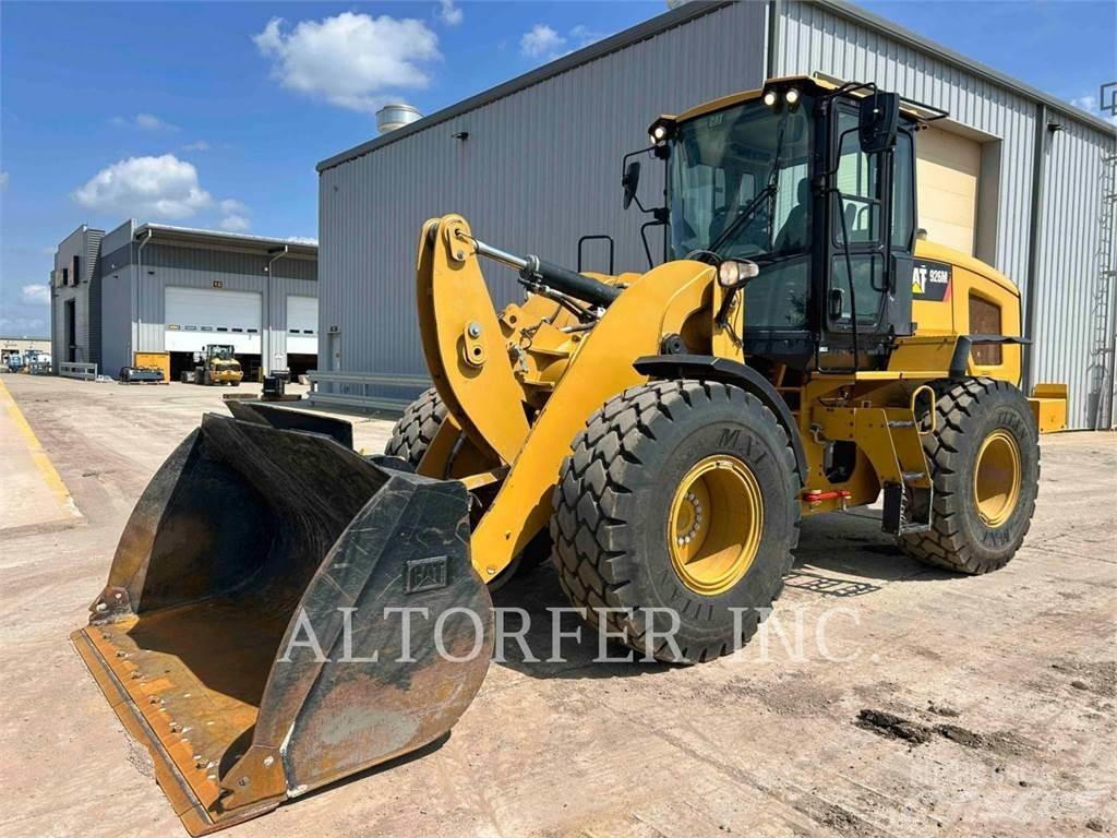 CAT 926M 轮式装载机