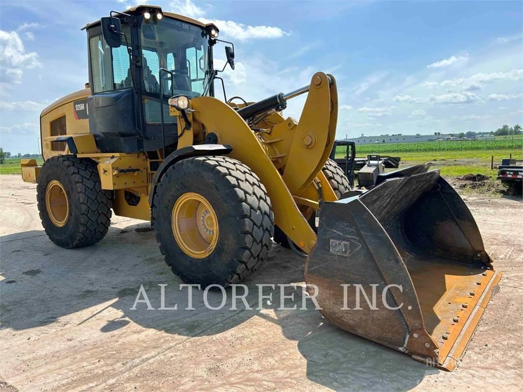 CAT 926M 轮式装载机