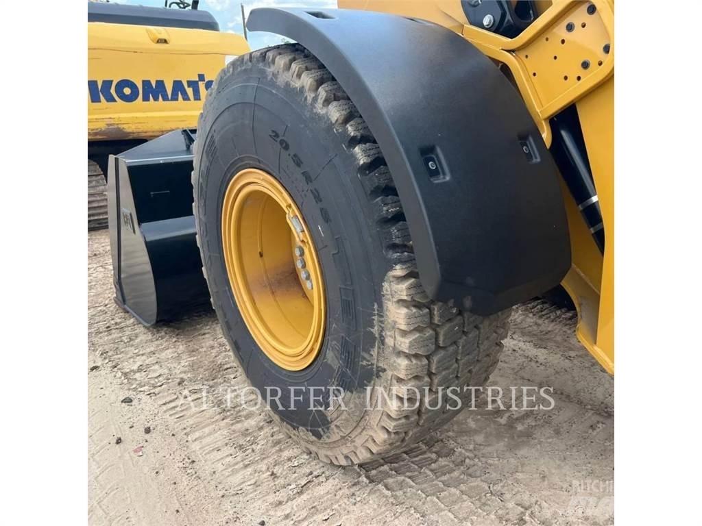 CAT 926M 轮式装载机