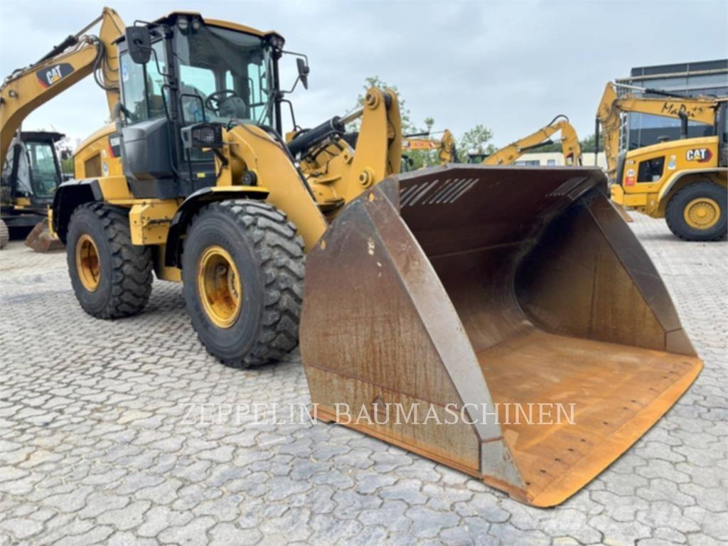 CAT 926M 轮式装载机
