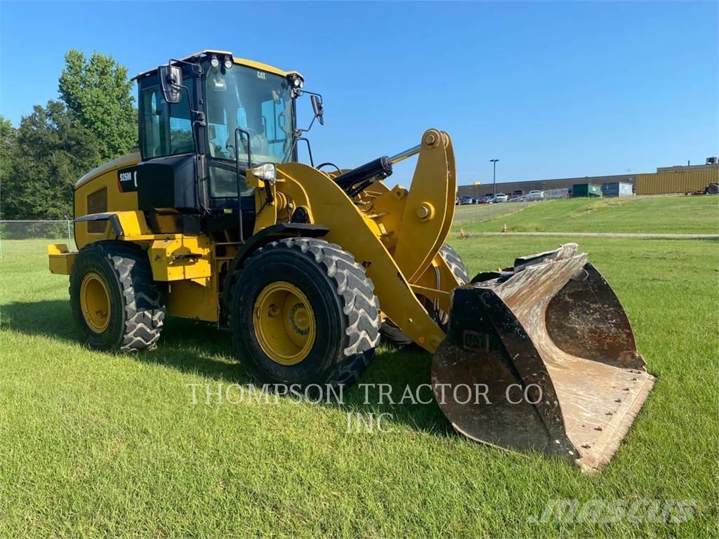 CAT 926M 轮式装载机