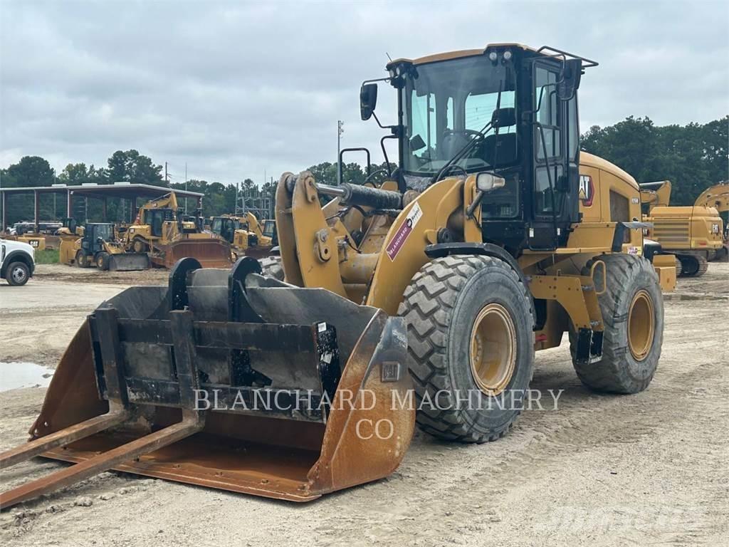 CAT 926M 轮式装载机