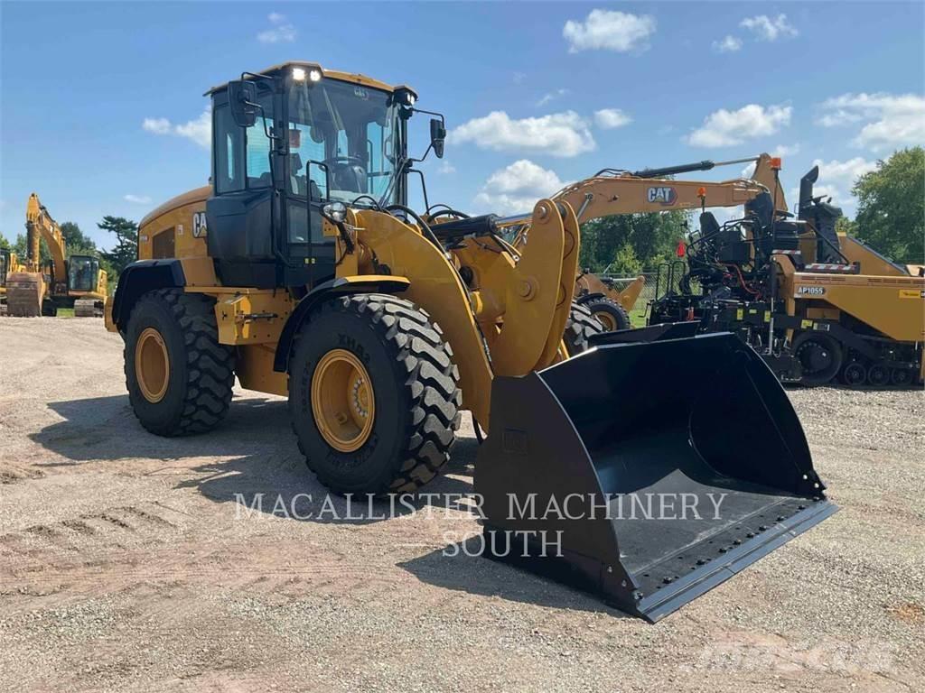 CAT 926M 轮式装载机