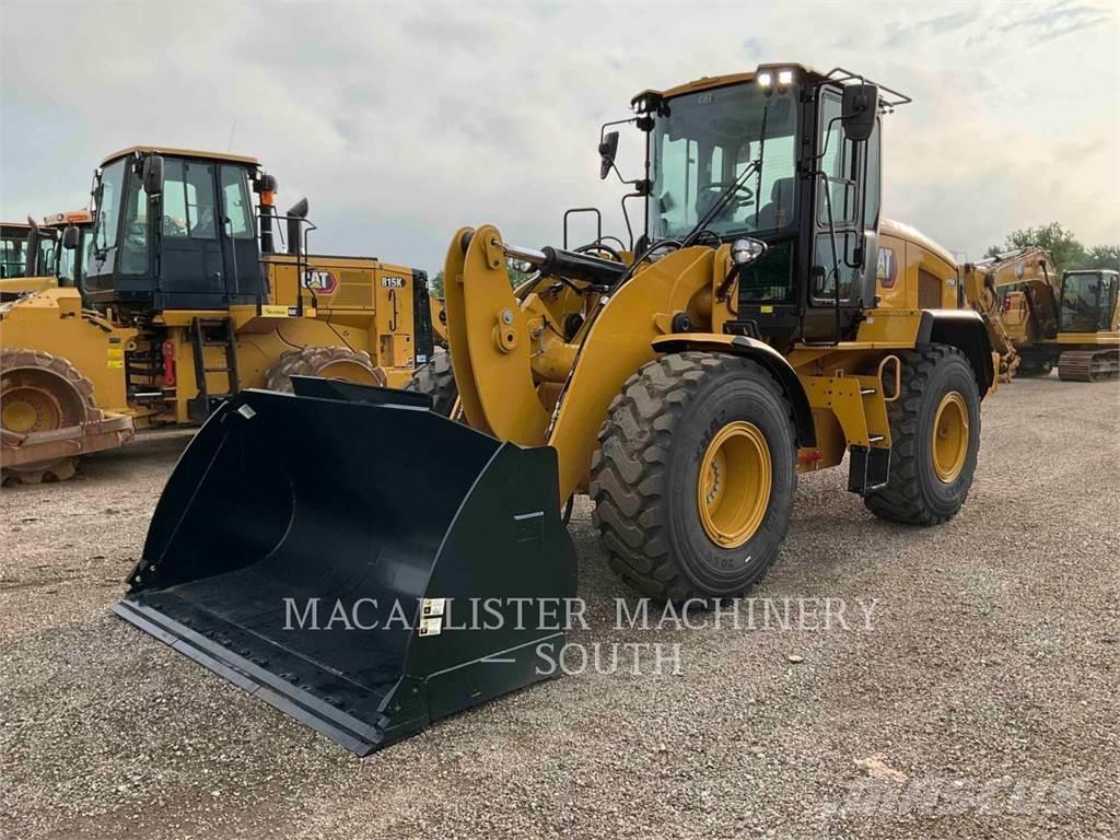 CAT 926M 轮式装载机