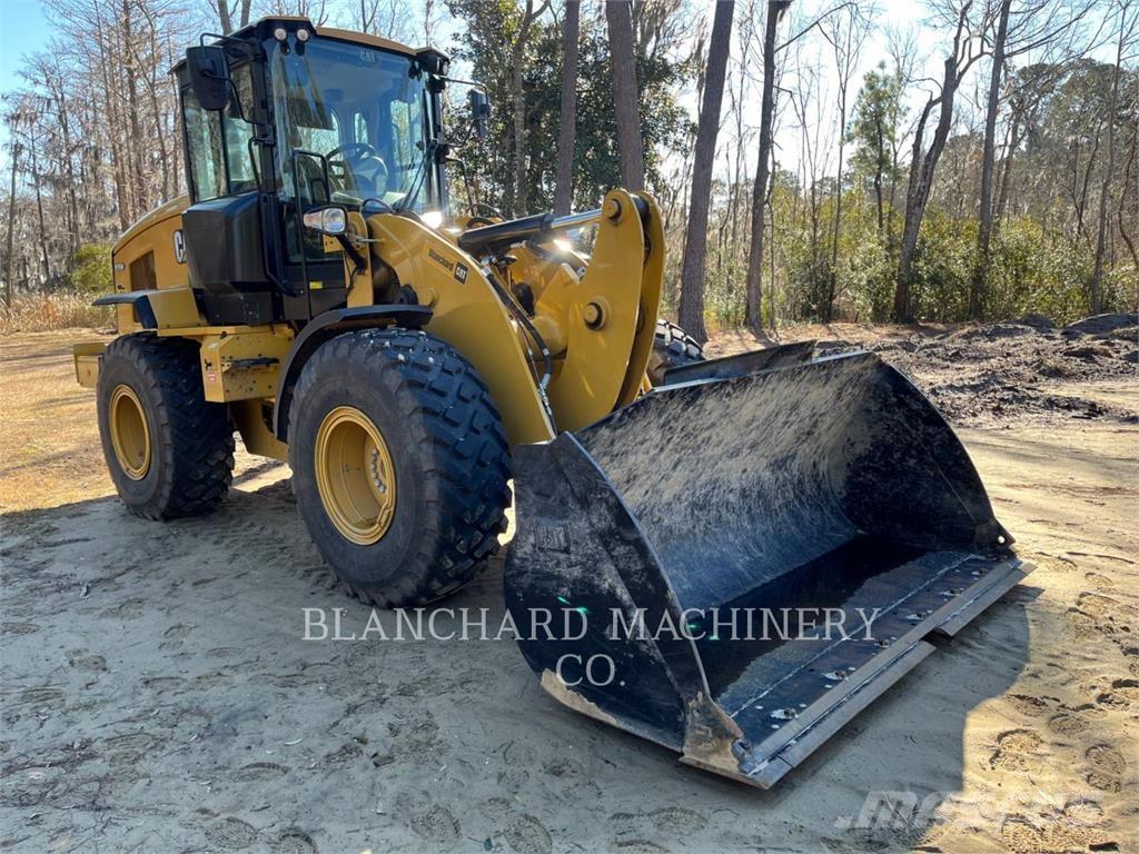 CAT 926M 轮式装载机