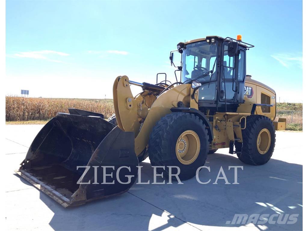 CAT 926M 轮式装载机