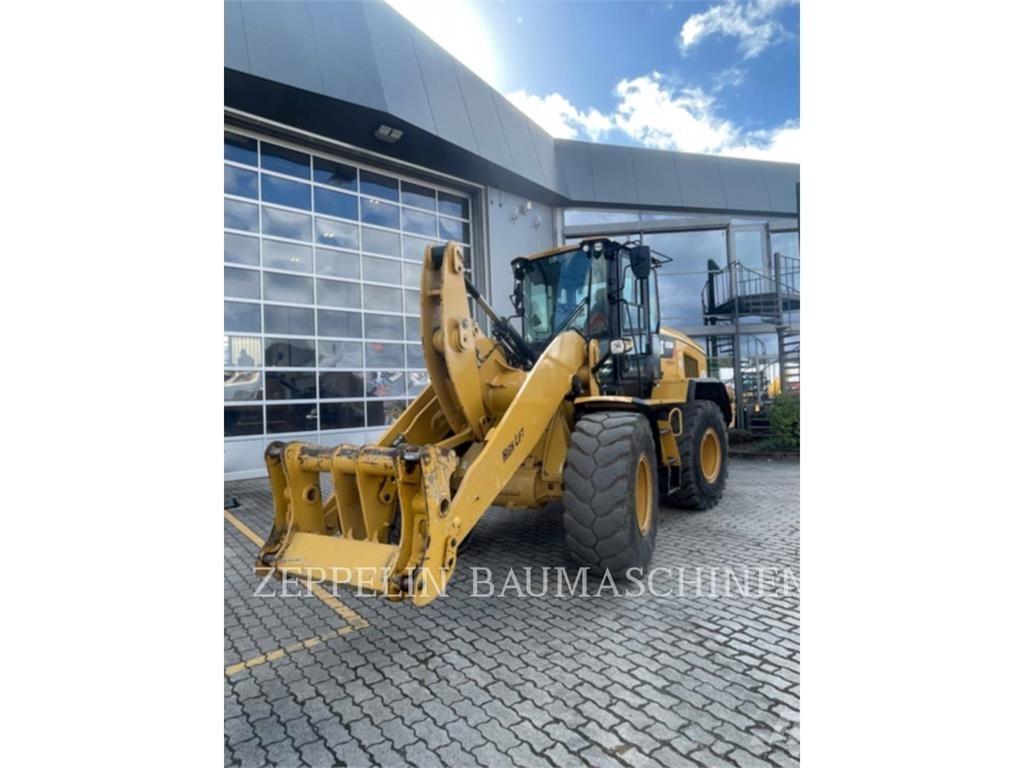 CAT 926M 轮式装载机