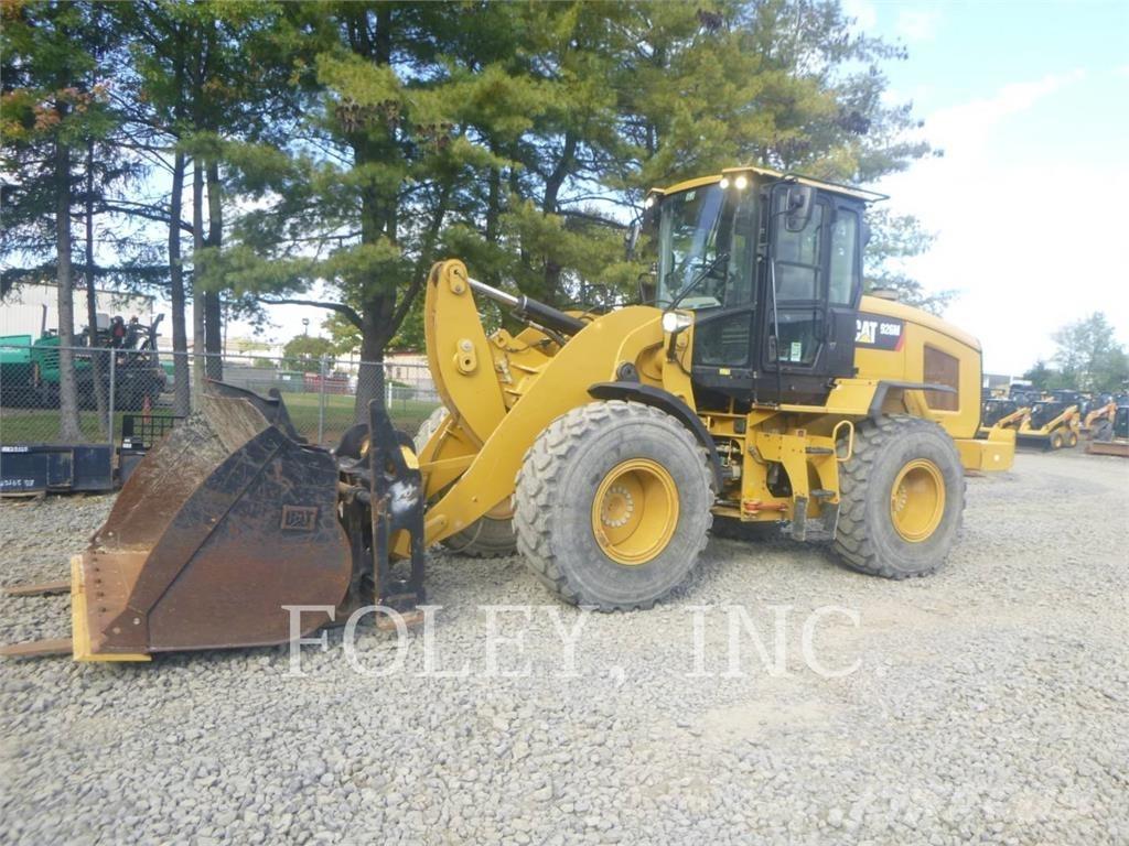 CAT 926M 轮式装载机