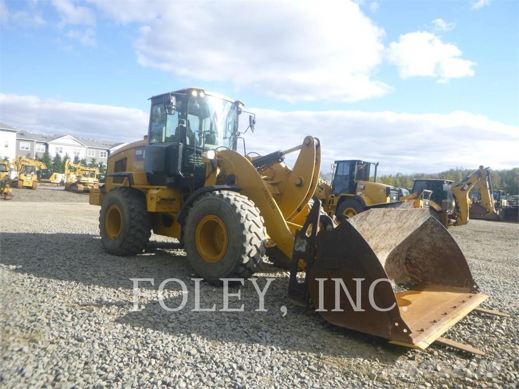 CAT 926M 轮式装载机