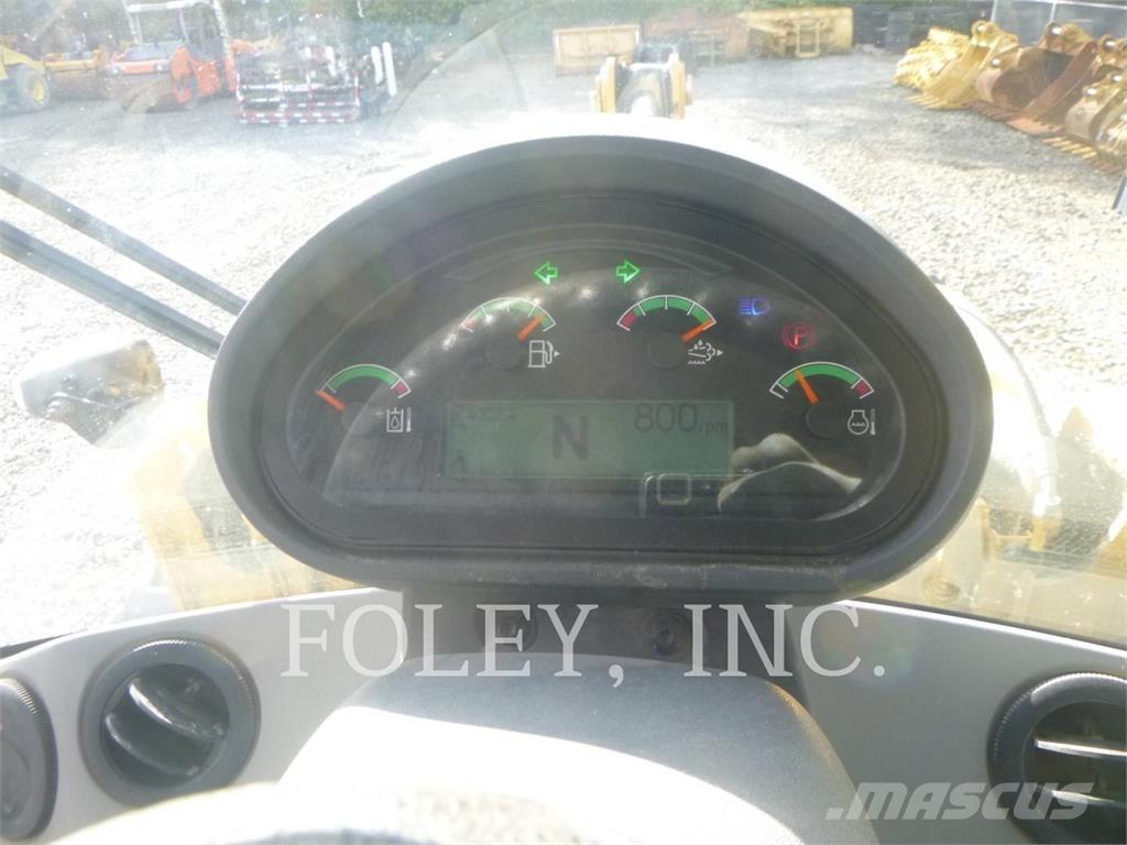 CAT 926M 轮式装载机