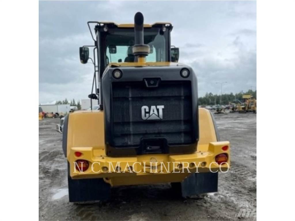 CAT 926M 轮式装载机