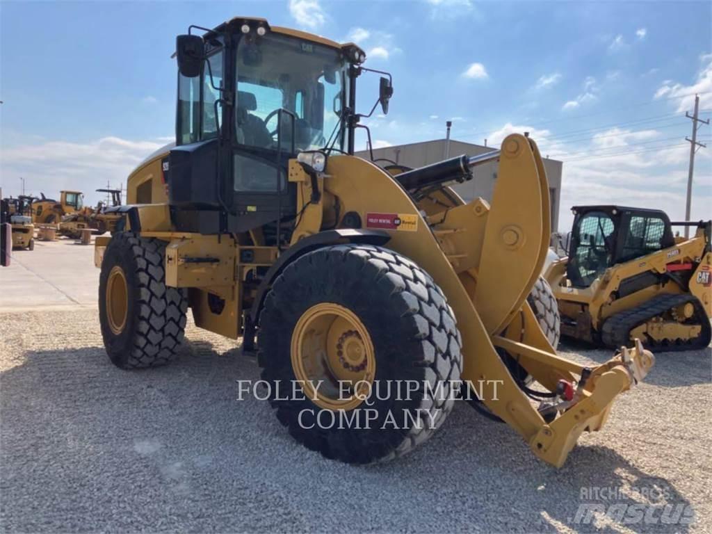 CAT 926M 轮式装载机