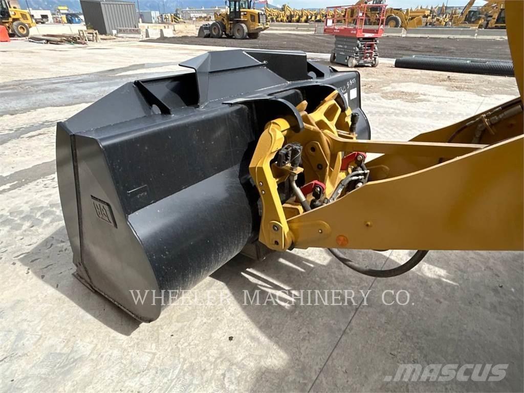 CAT 926M HL QC 轮式装载机