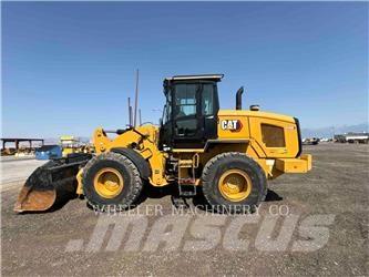 CAT 926M QC 轮式装载机