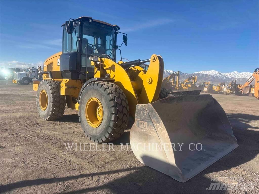 CAT 926M QC 轮式装载机