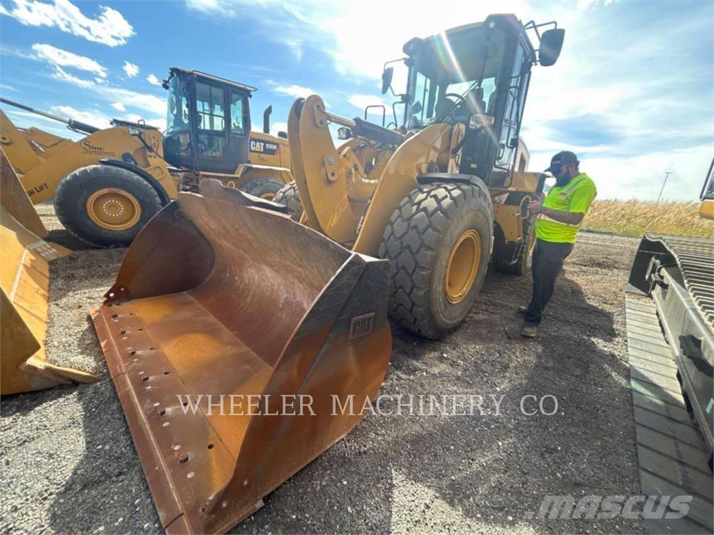 CAT 926M QC 轮式装载机