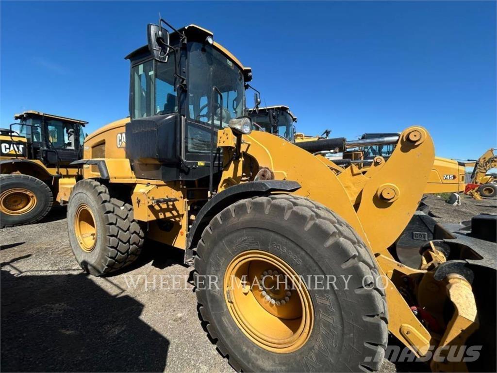 CAT 926M QC 轮式装载机