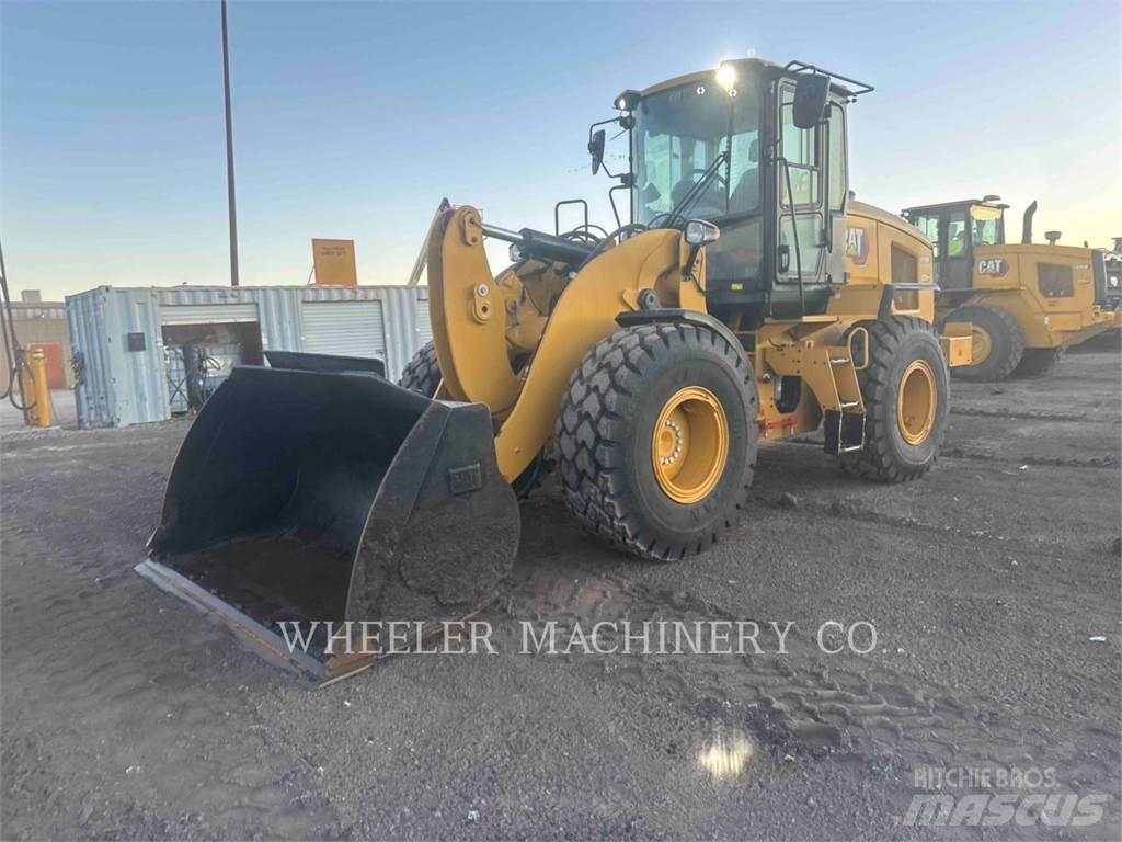 CAT 926M QC 3V 轮式装载机