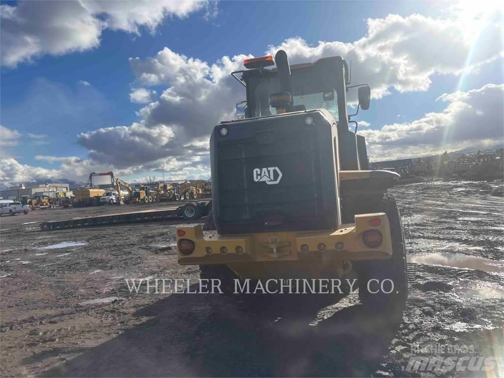 CAT 926M QC 3V 轮式装载机