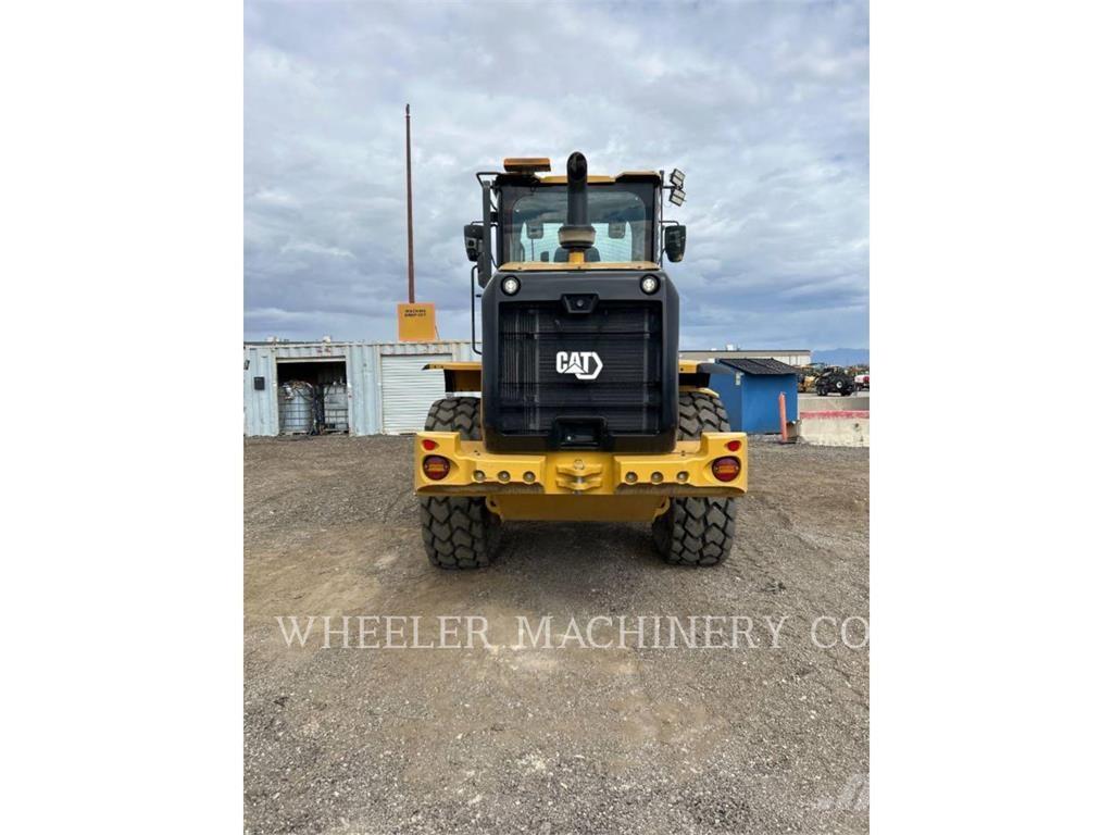 CAT 926M QC 3V 轮式装载机