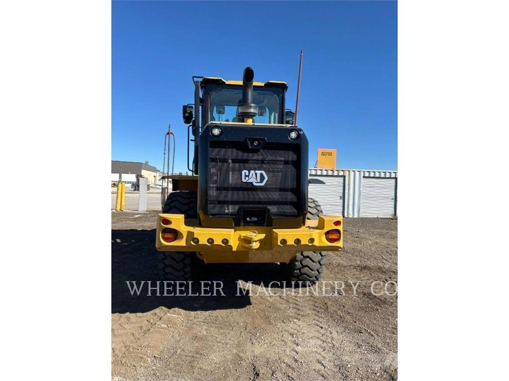 CAT 926M QC 3V 轮式装载机