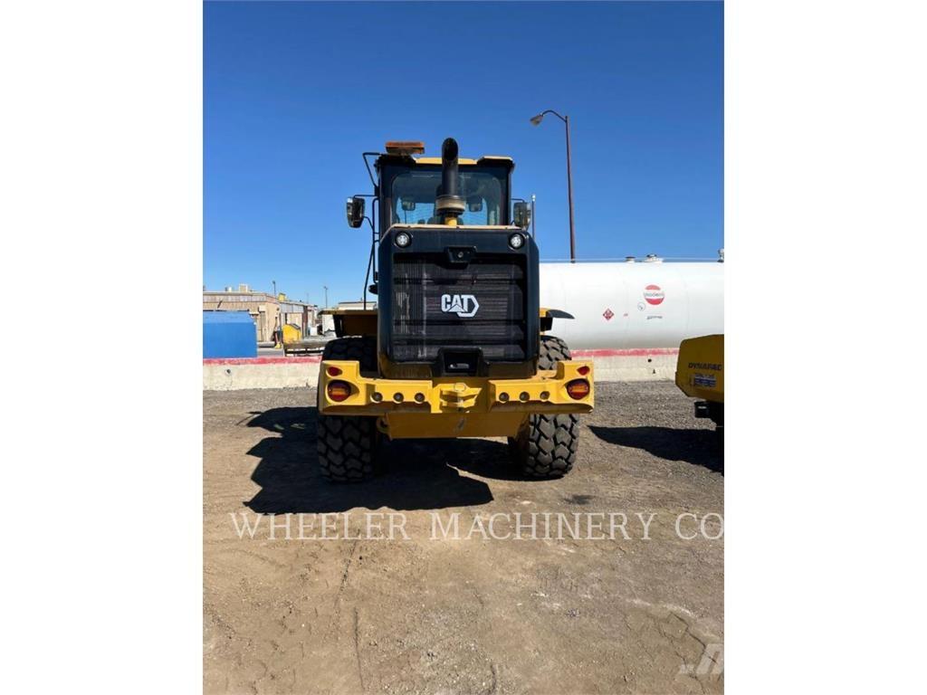 CAT 926M QC 3V 轮式装载机