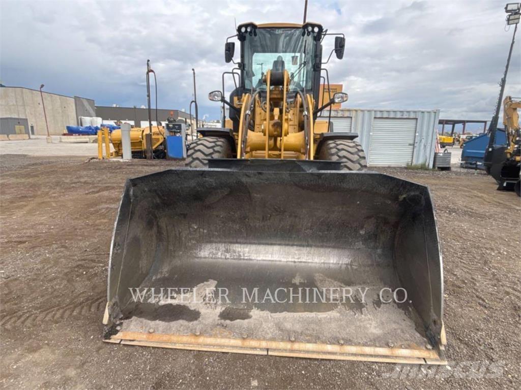 CAT 926M QC 3V 轮式装载机