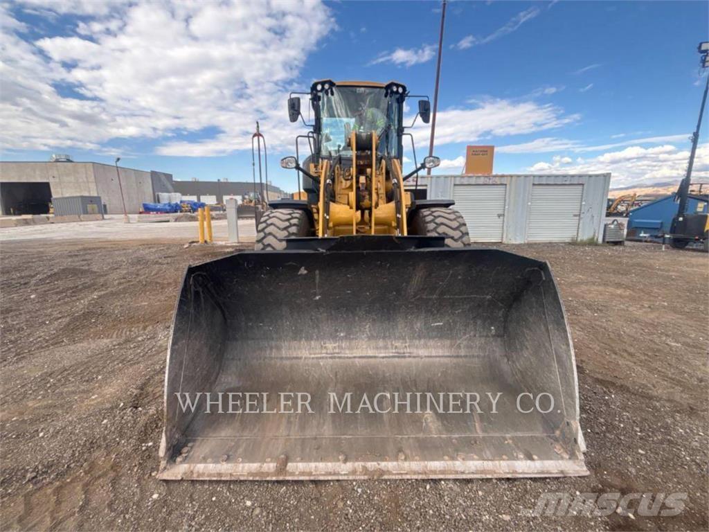 CAT 926M QC 3V 轮式装载机