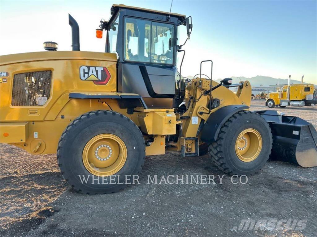 CAT 926M QC 3V 轮式装载机