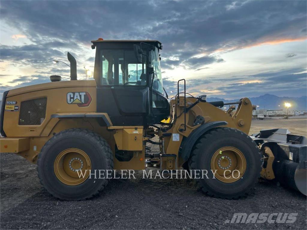 CAT 926M QC 3V 轮式装载机